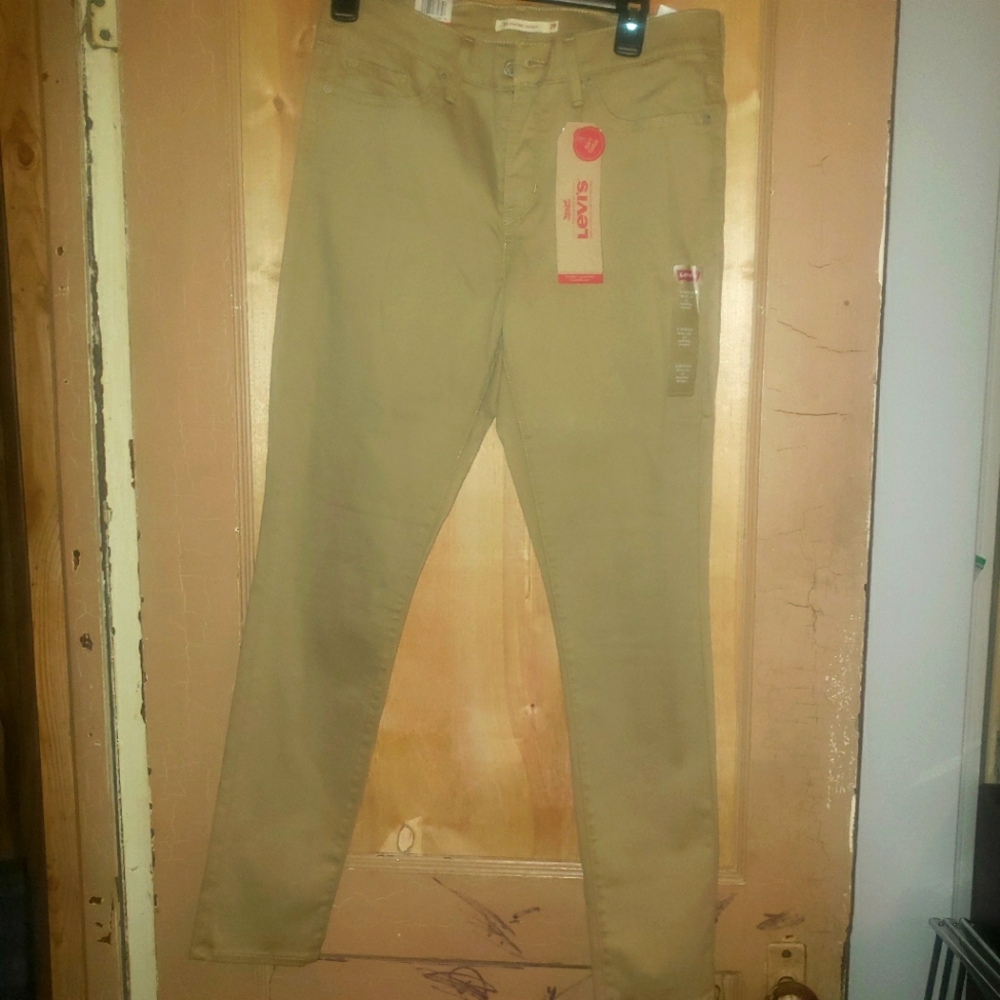 Levi's